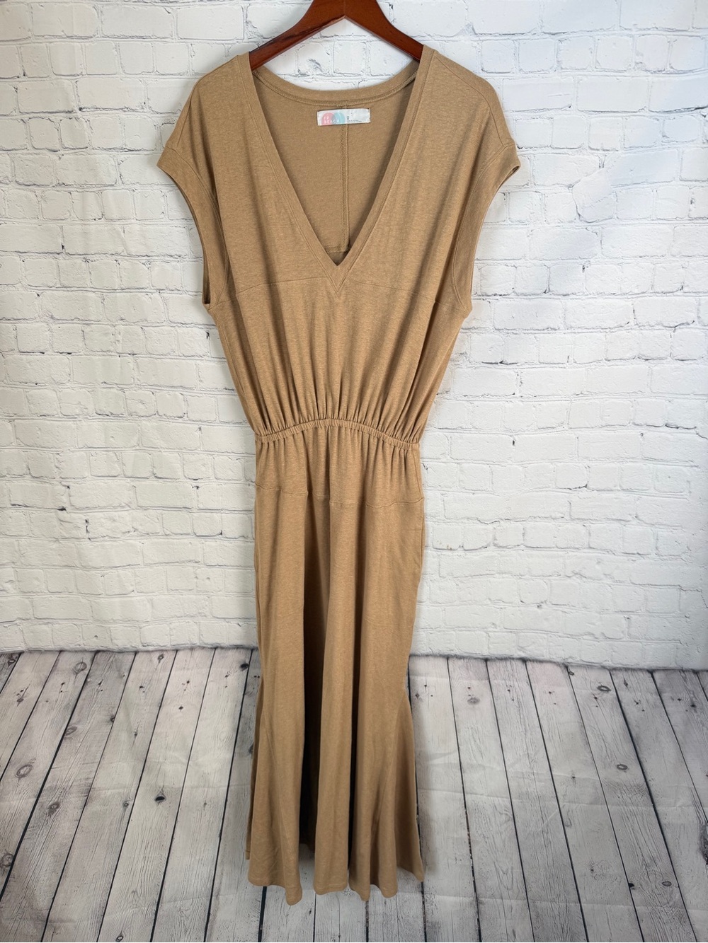FP Beach V-Neck Sleeveless Maxi Dress in Tan with Elastic Waist XS
